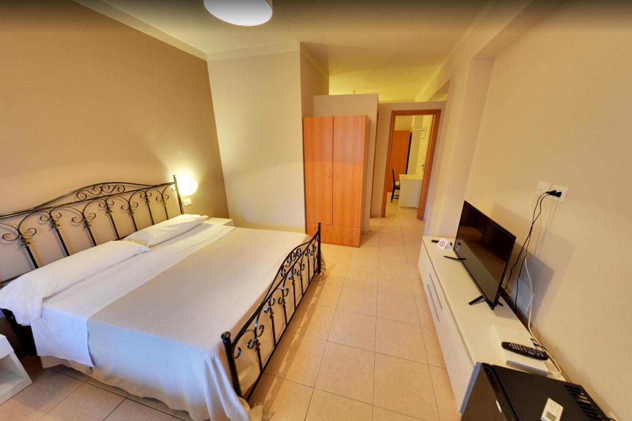 Vale-Mare-Tropea Hotel Ngoại thất bức ảnh